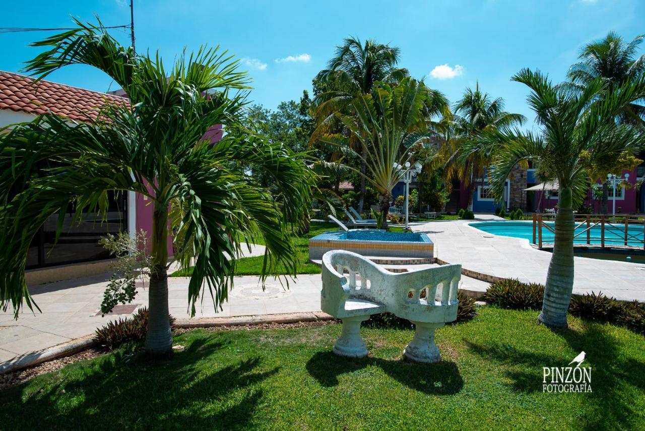Hotel Suites Paraiso Mérida Esterno foto